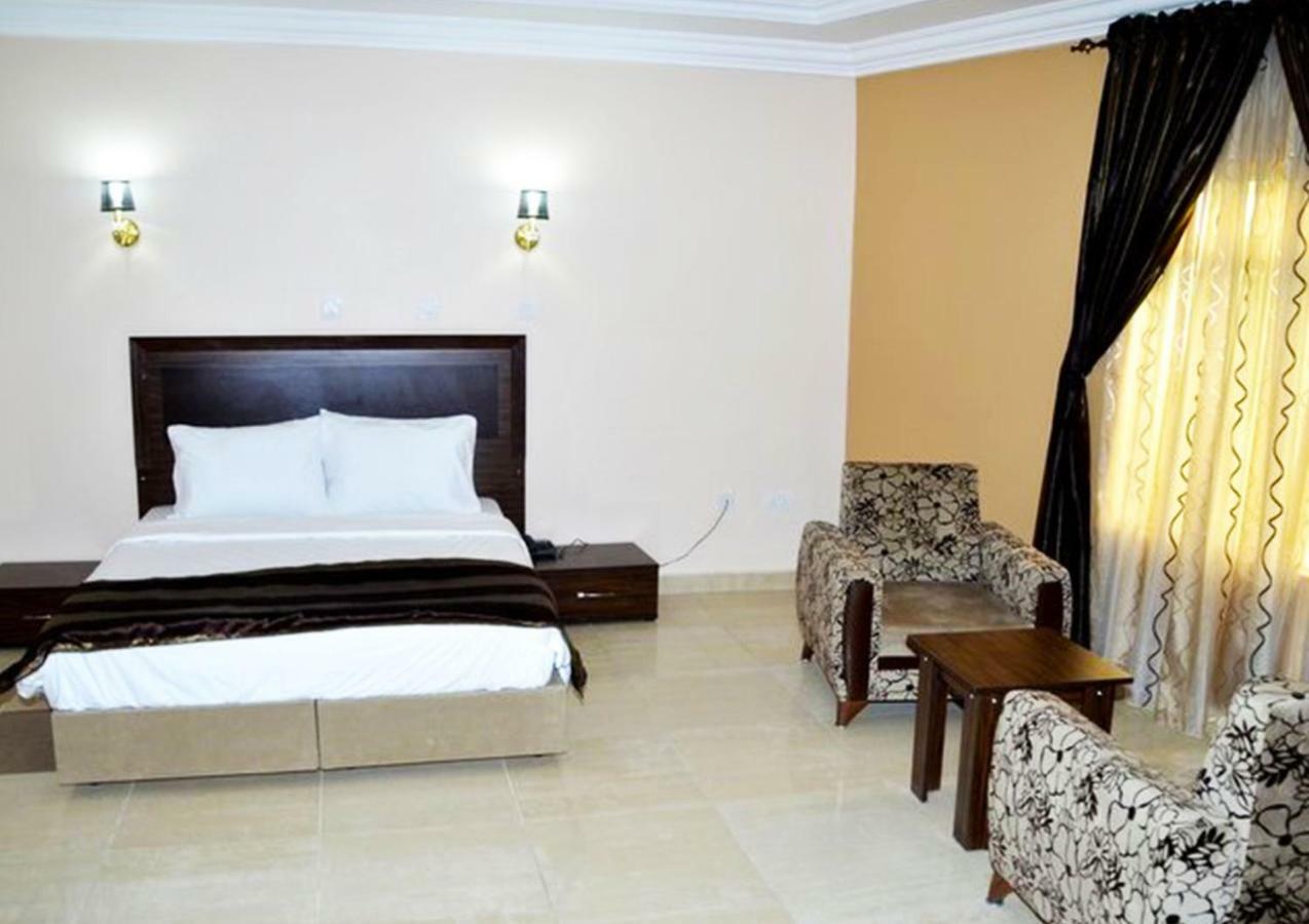 Residency Hotels Ogidi Extérieur photo