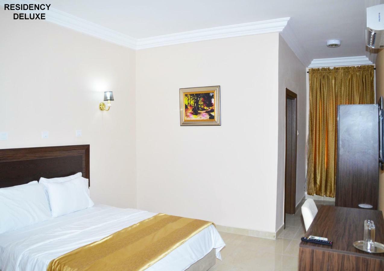 Residency Hotels Ogidi Extérieur photo